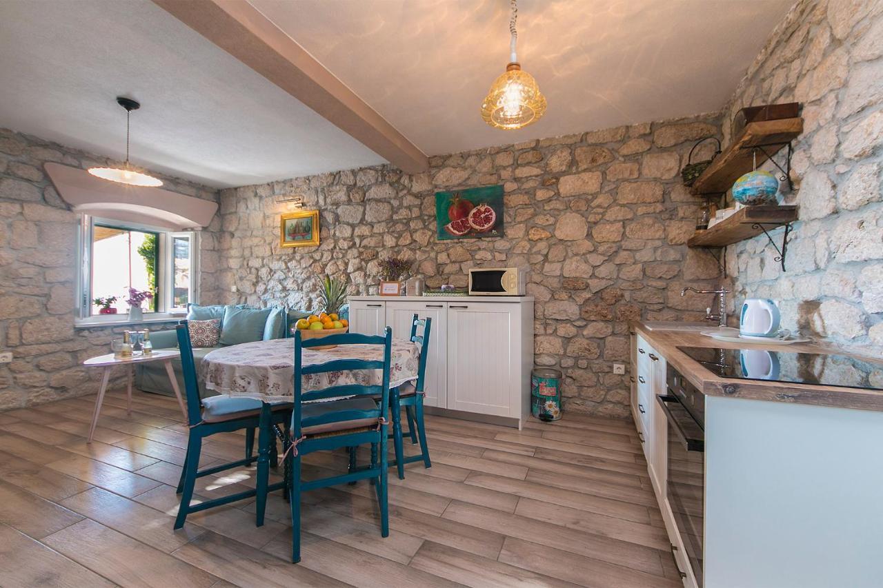 Mala Cele Apartment Podgora Exterior foto